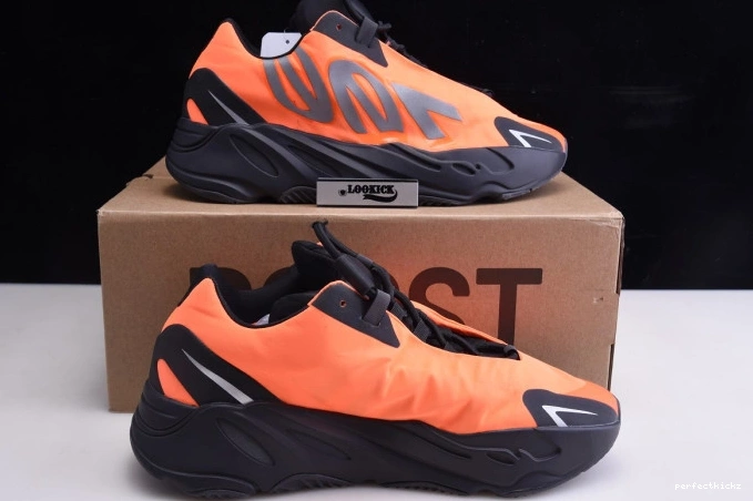 700 Boost FV3258 Orange Yeezy MNVN Adidas 0712